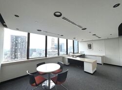 United Square (D11), Office #566883611